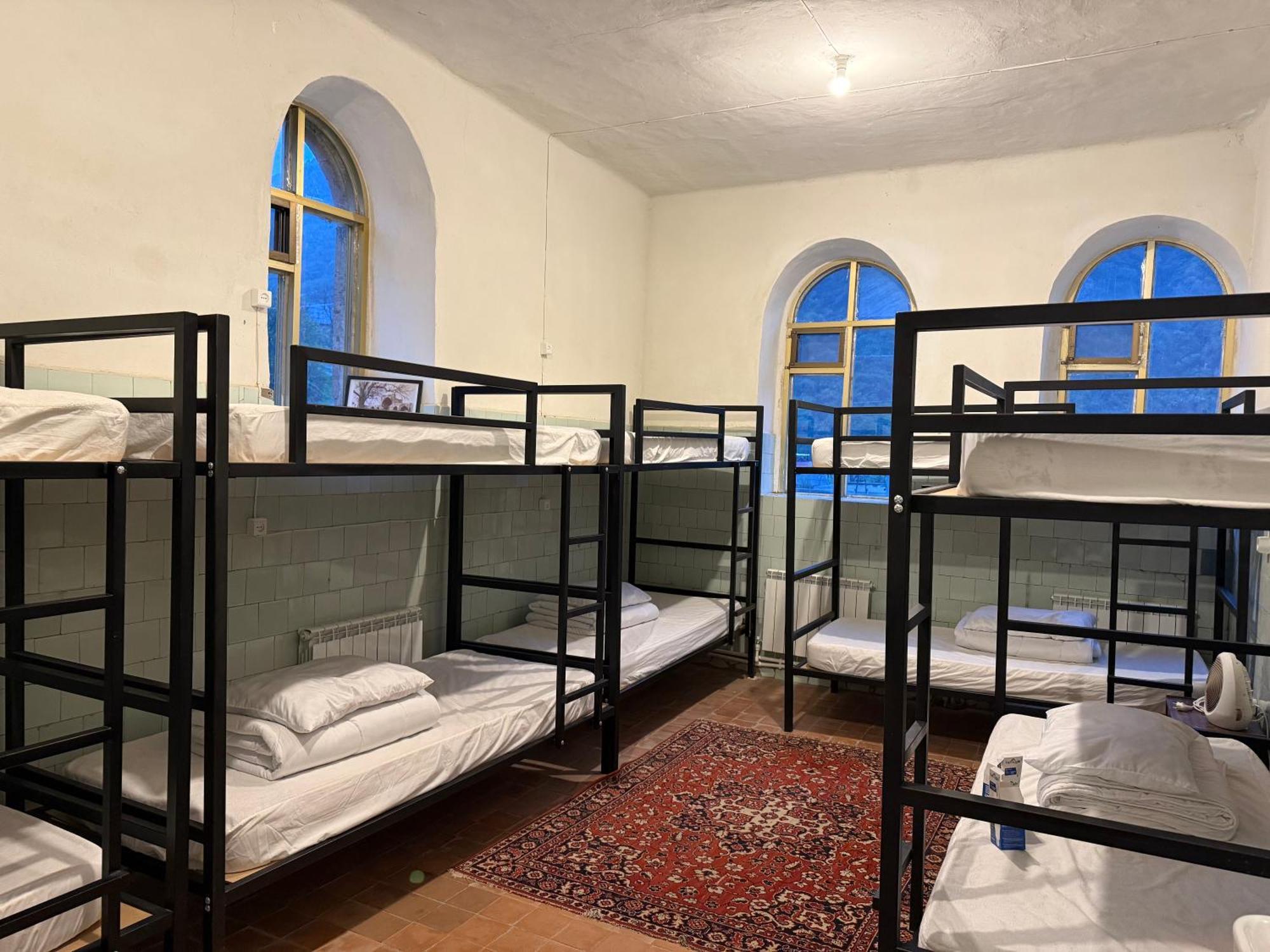 Tumanyan Bathhouse Hostel 外观 照片